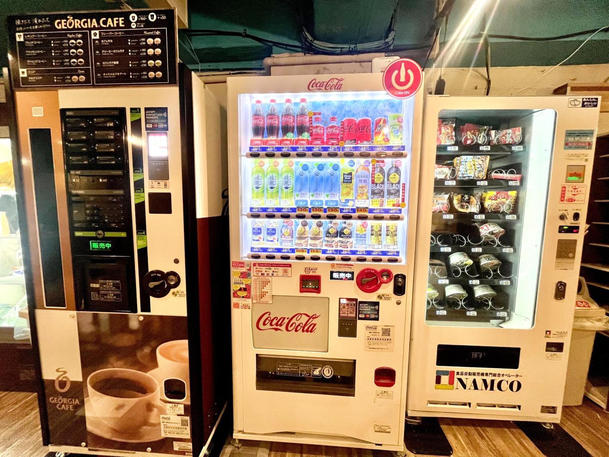Wasabi Mita Hotel — Photos 1